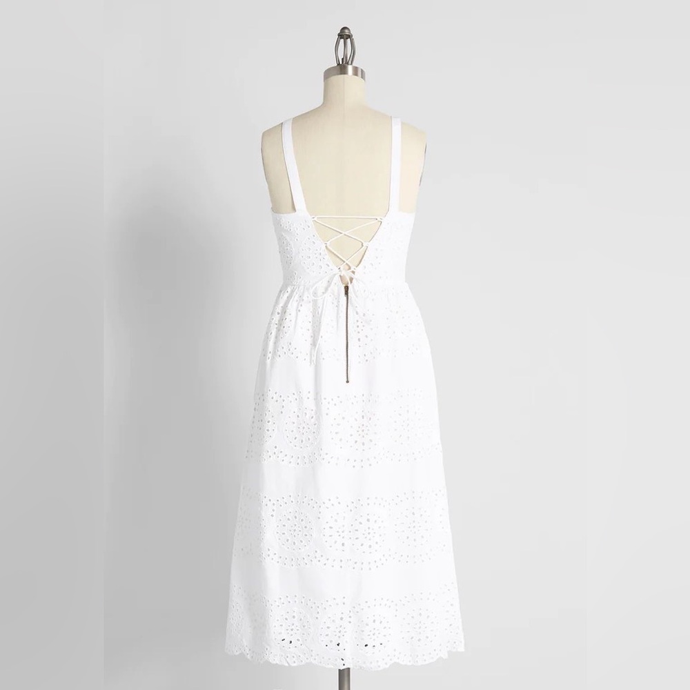 Modcloth Louche Caught My Eyelet Cotton Summer Sundress - Picture 4 of 16